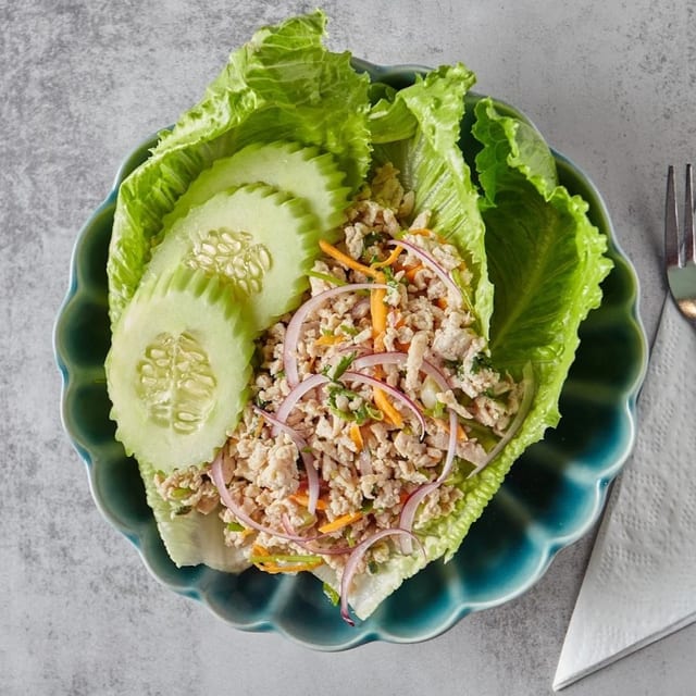 SL7 - Spicy Larb Salad.
