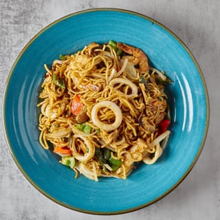 Spicy Seafood Combination Chow Mein